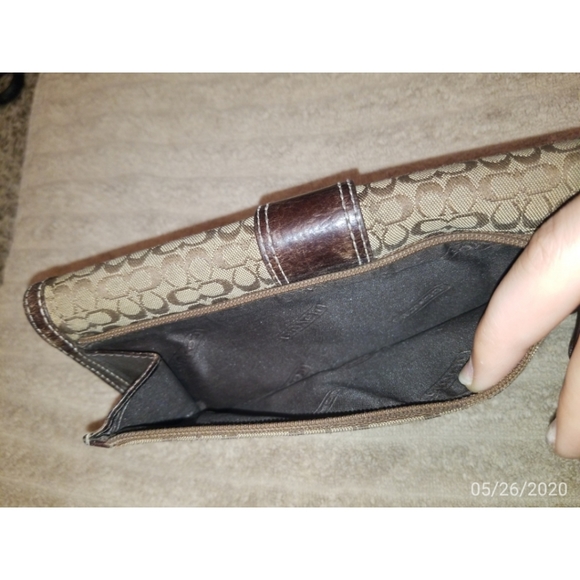Coach Wallet - Picture 5 of 5